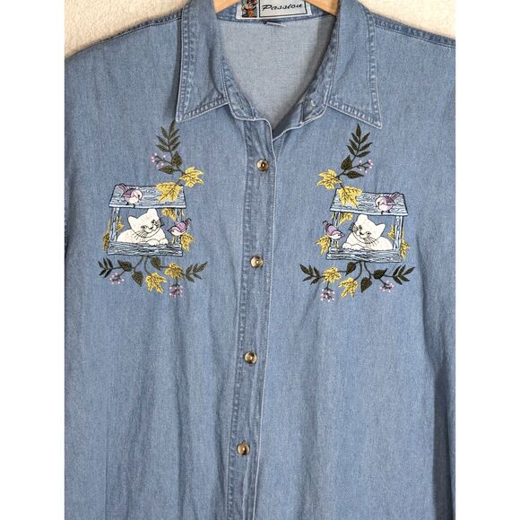 Vintage Denim Cat Embroidered Button Done Shirt Sz L Short Sleeve Casual Grandma - Picture 3 of 8